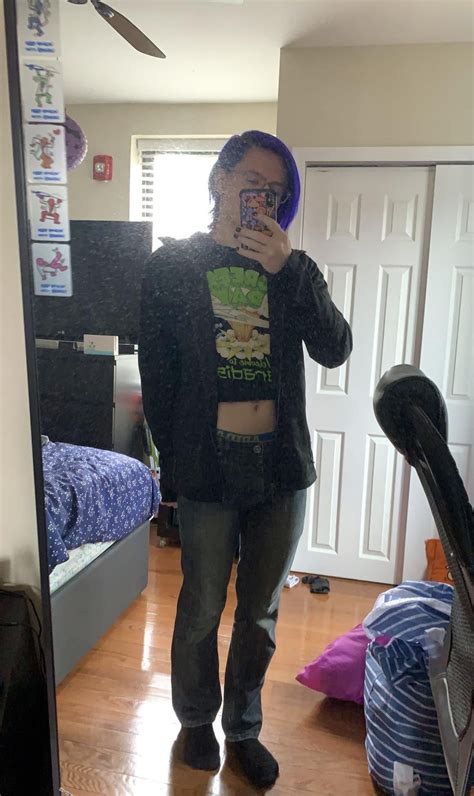 r/hungfemboy|ShowItOffBoys (@ShowItOffBoys) .